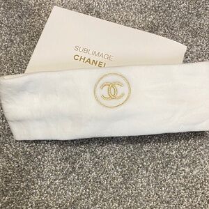 CHANEL White Headband with Gold Emblem. Beaute Item